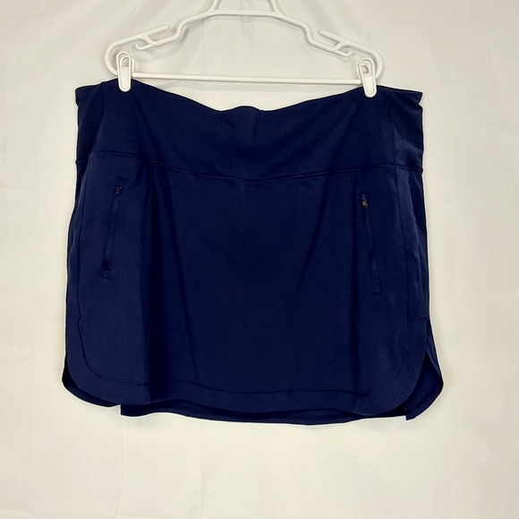 ATHLETA FAIRWAY GOLF SKORT 16" - Picture 6 of 16